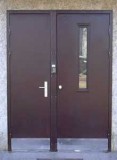 Входная подъездная дверь с порошковым напылением с 2-х сторон